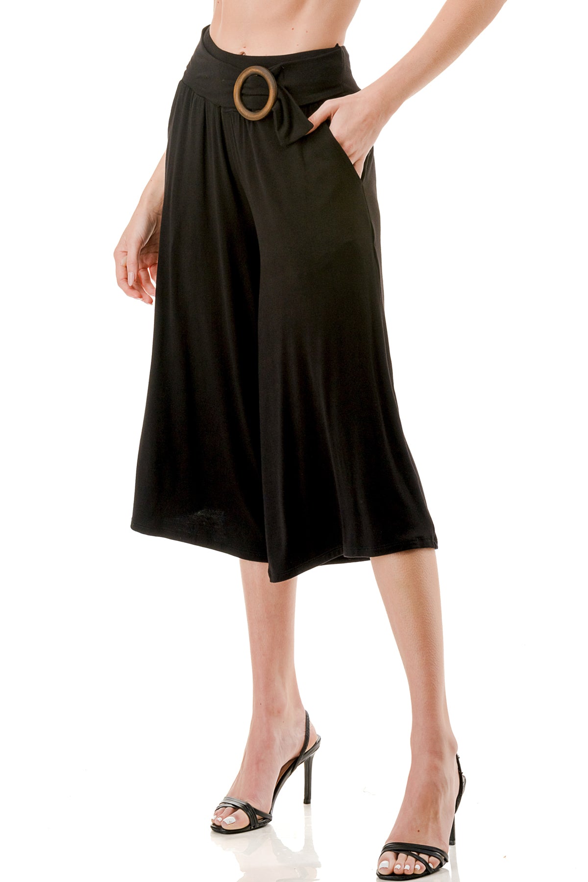 AMBER CAPRI PANTS (BLACK)- VP3320
