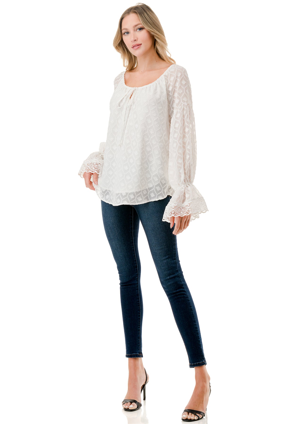 ALILE FRONT TIE TOP (WHITE / WHITE LACE)- VT3193