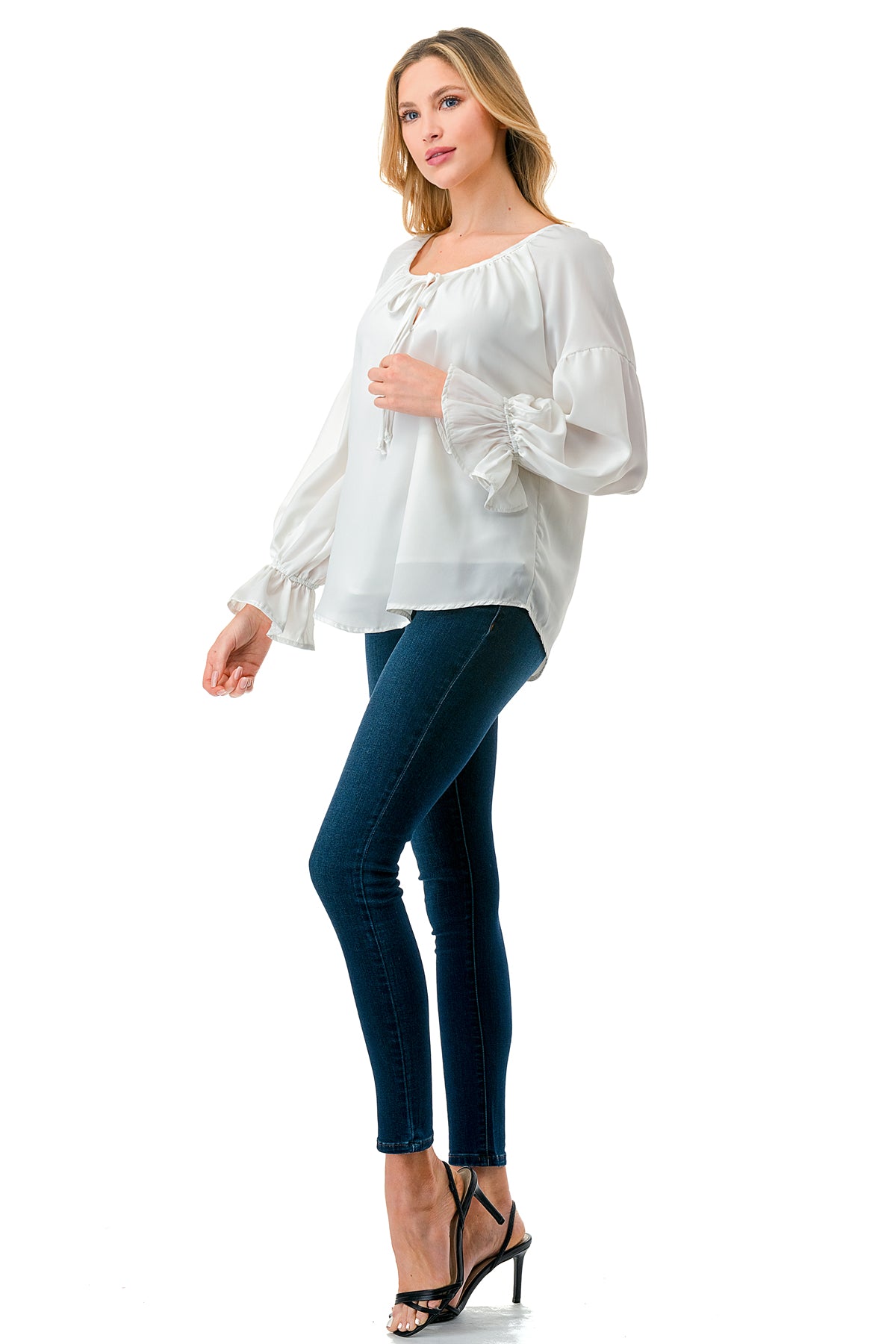 ALILE FRONT TIE TOP (WHITE)- VT3193
