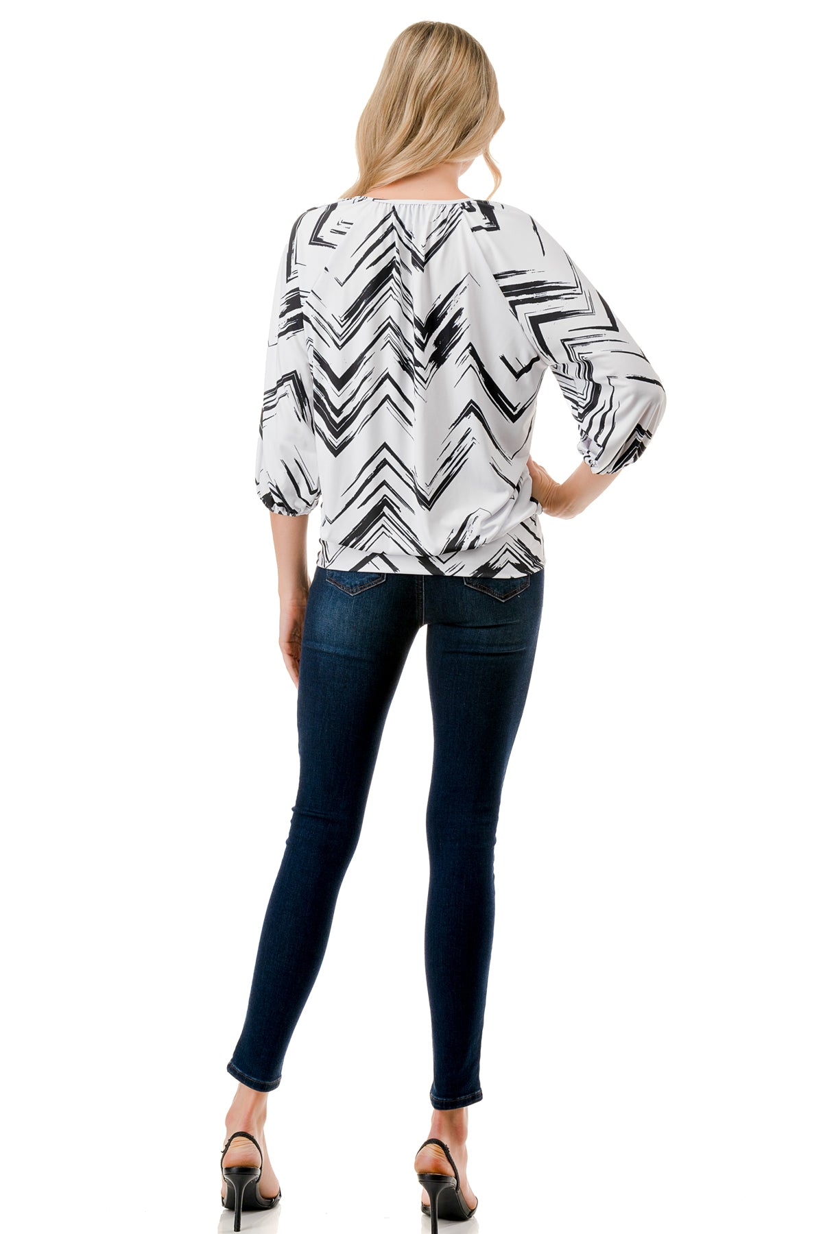 JOY ROUND NECK TOP (BLACK WHITE CHEVRON)- VT3276