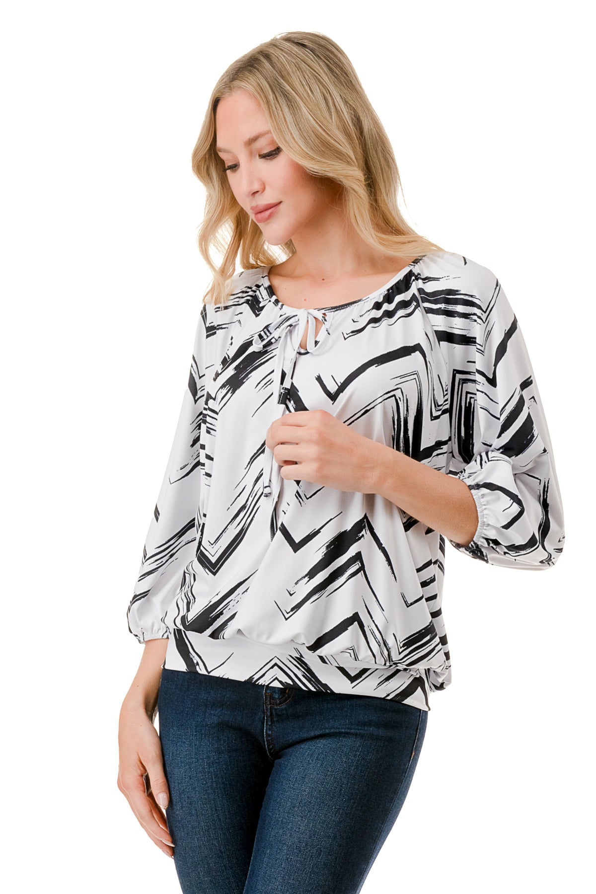 JOY ROUND NECK TOP (BLACK WHITE CHEVRON)- VT3276