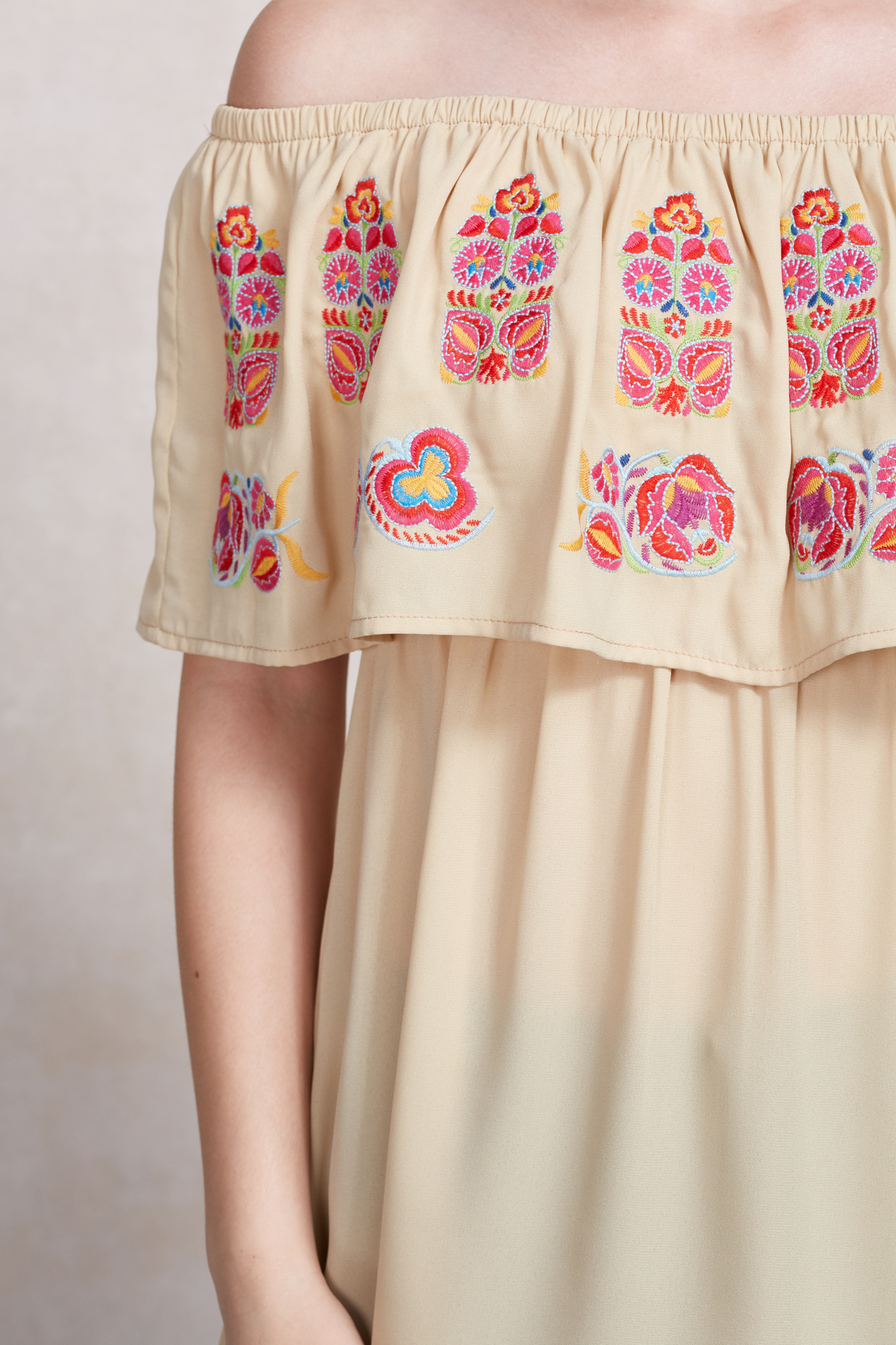 LOTUS OFF SHOULDER TOP (Cream)-CVT1507