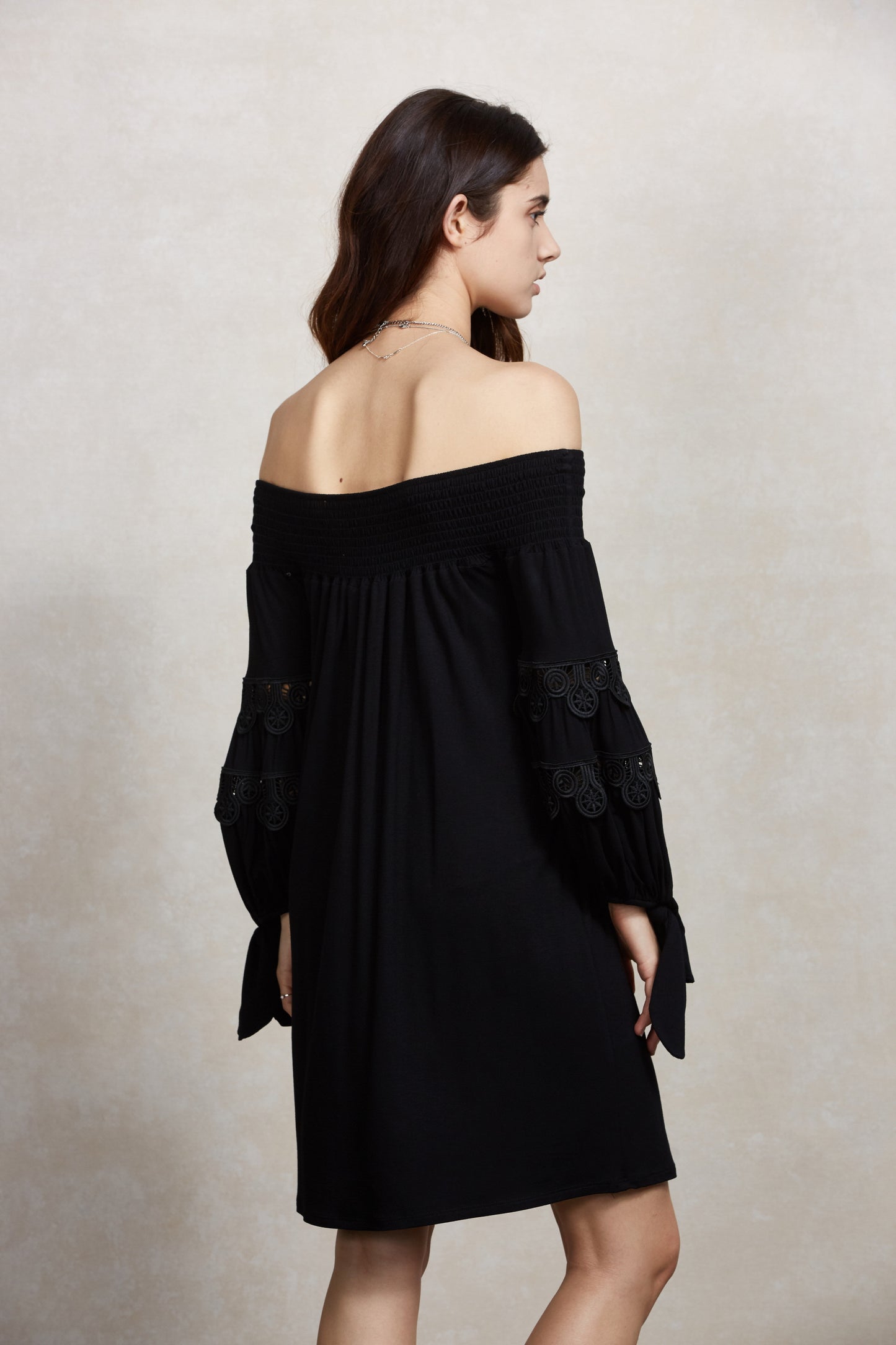 KARISSA OFF THE SHOULDER DRESS (BLACK)-VD1721