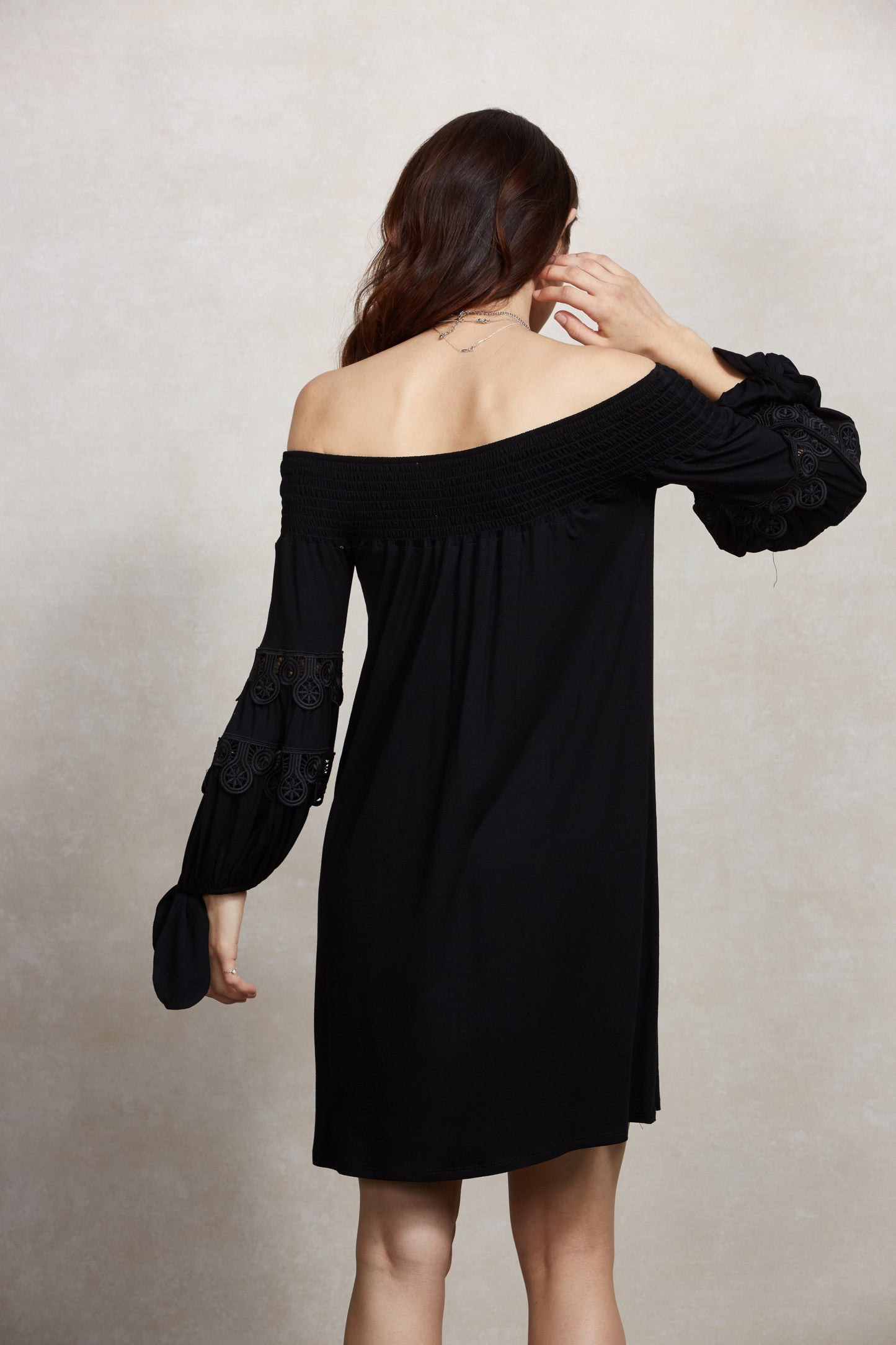 KARISSA OFF THE SHOULDER DRESS (BLACK)-VD1721
