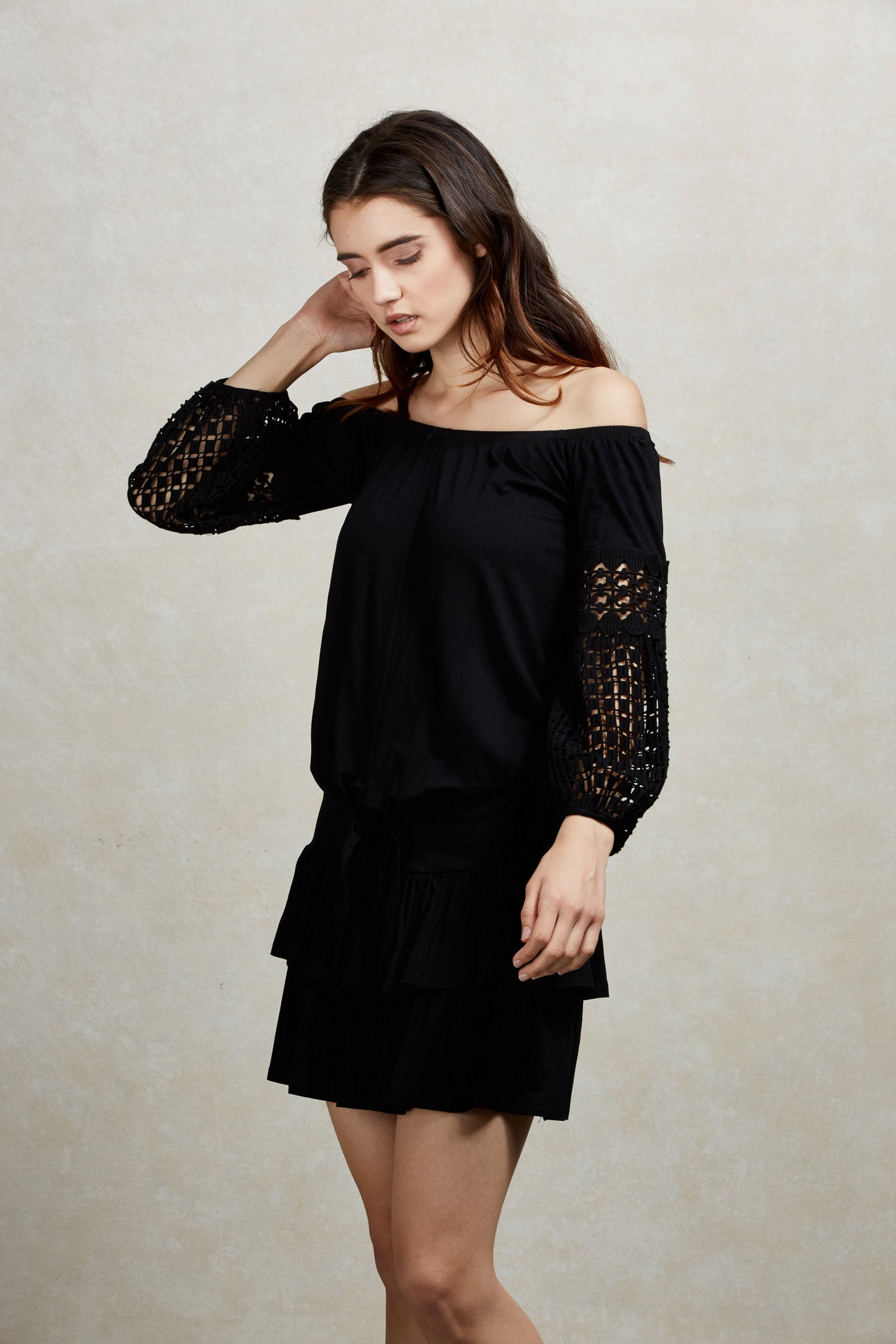 NATHASHA OFF THE SHOULDER TOP (Black)-VT1821