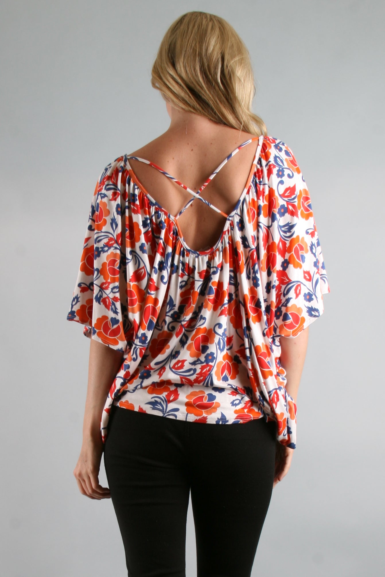 KATHY TOP (WHITE)- T7640