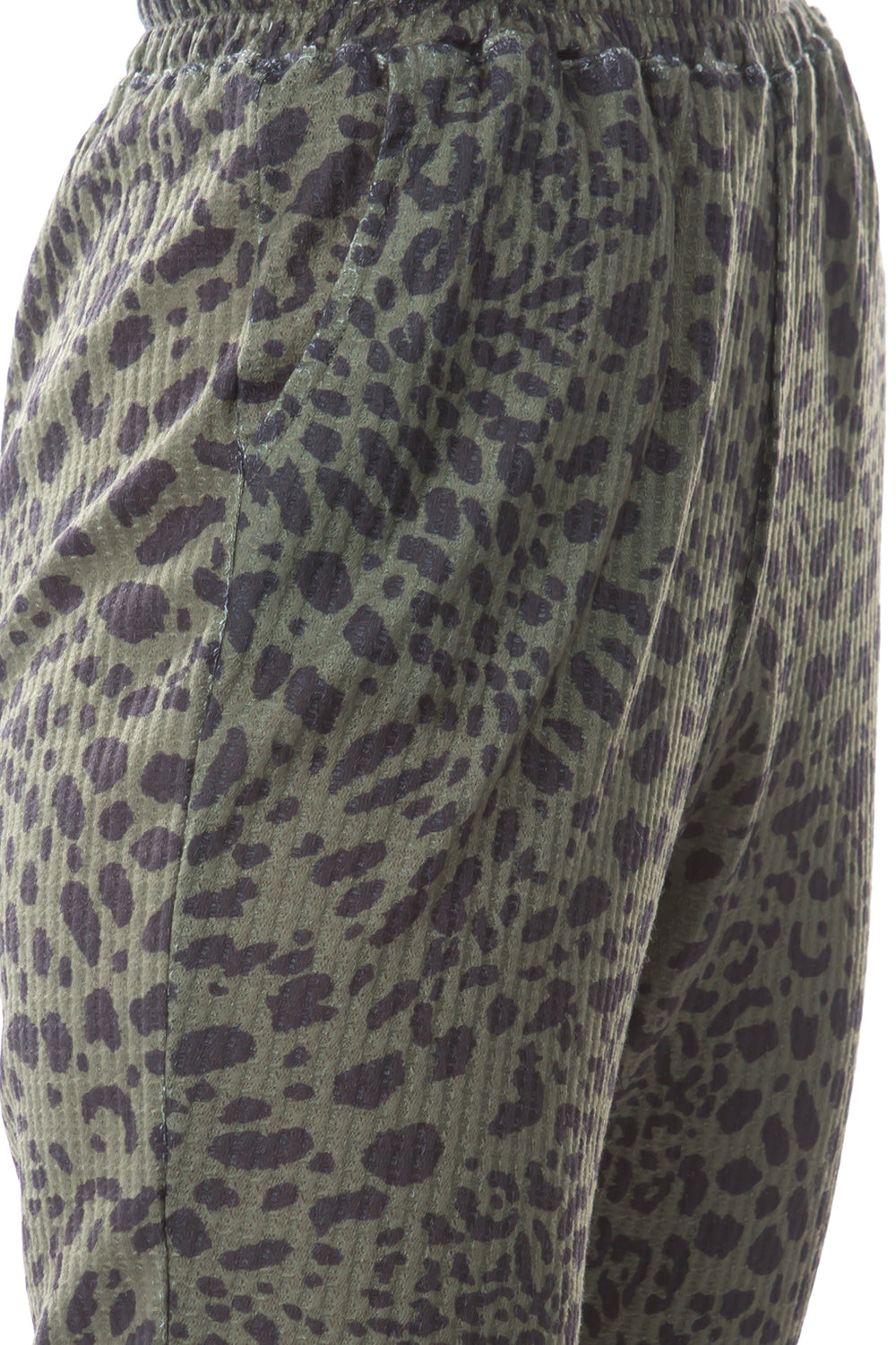 LUX JOGGER PANTS (LEOPARD OLIVE)-VP2780