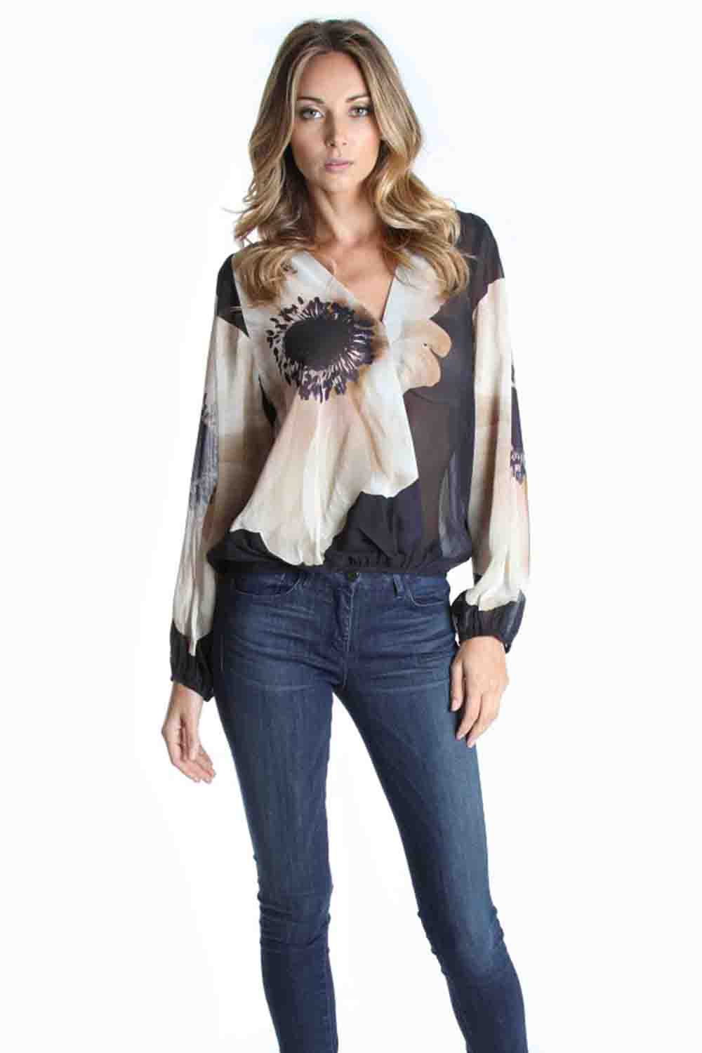 WILMA LONG SLEEVE TOP (BLACK FLORAL)- VT1067
