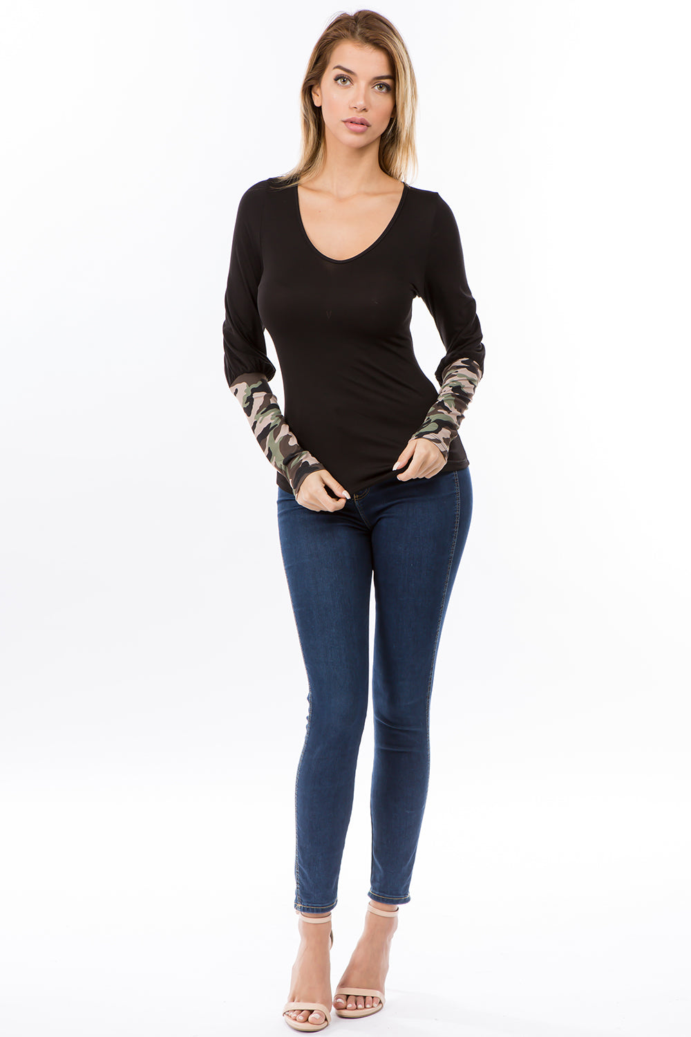 AGNES BUBBLE SLEEVE TOP (BLACK/CAMO)-VT2635