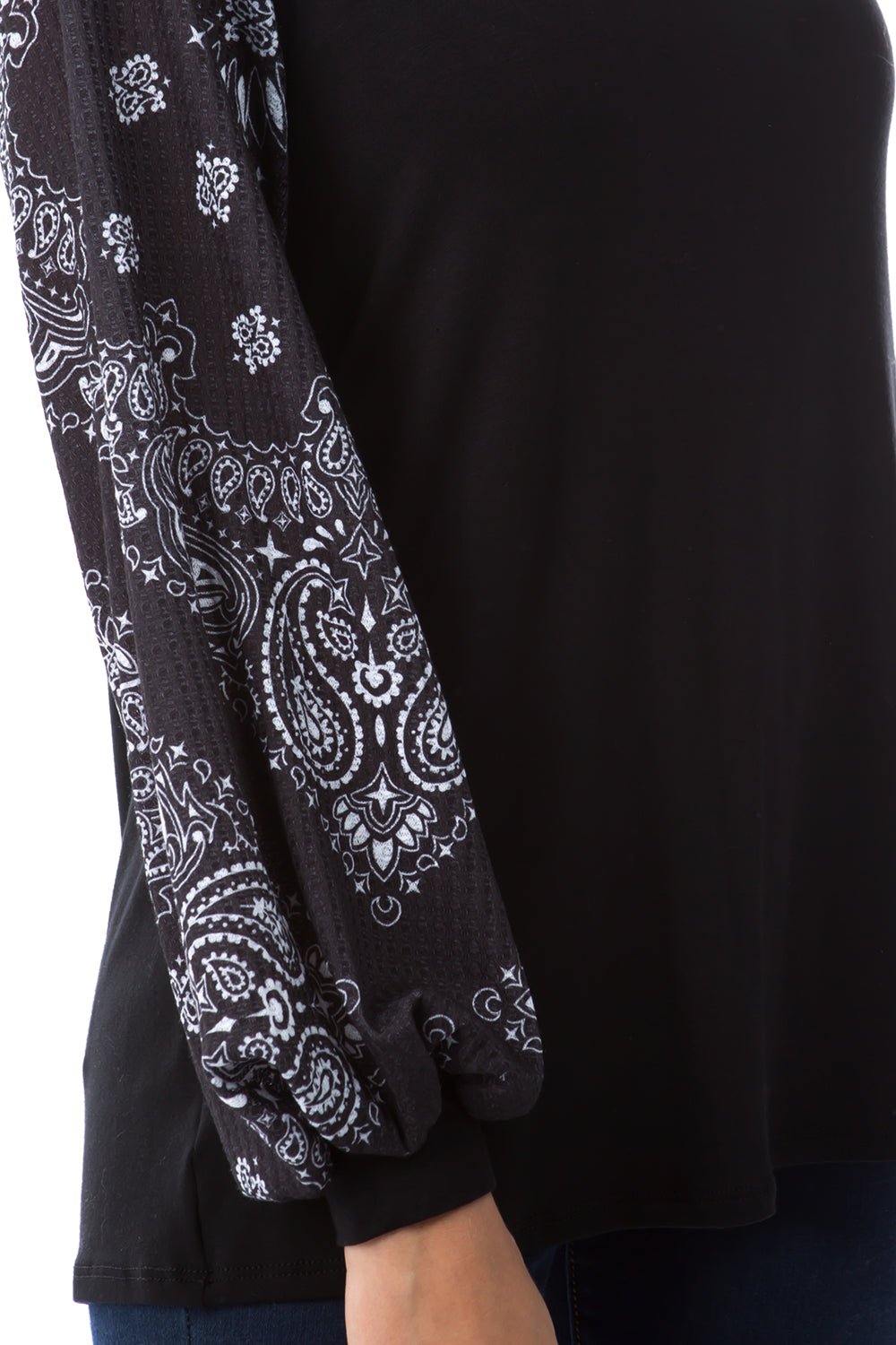 GINA ROUND NECK TOP (BLACK/BLACK BANDANA)- VT2645