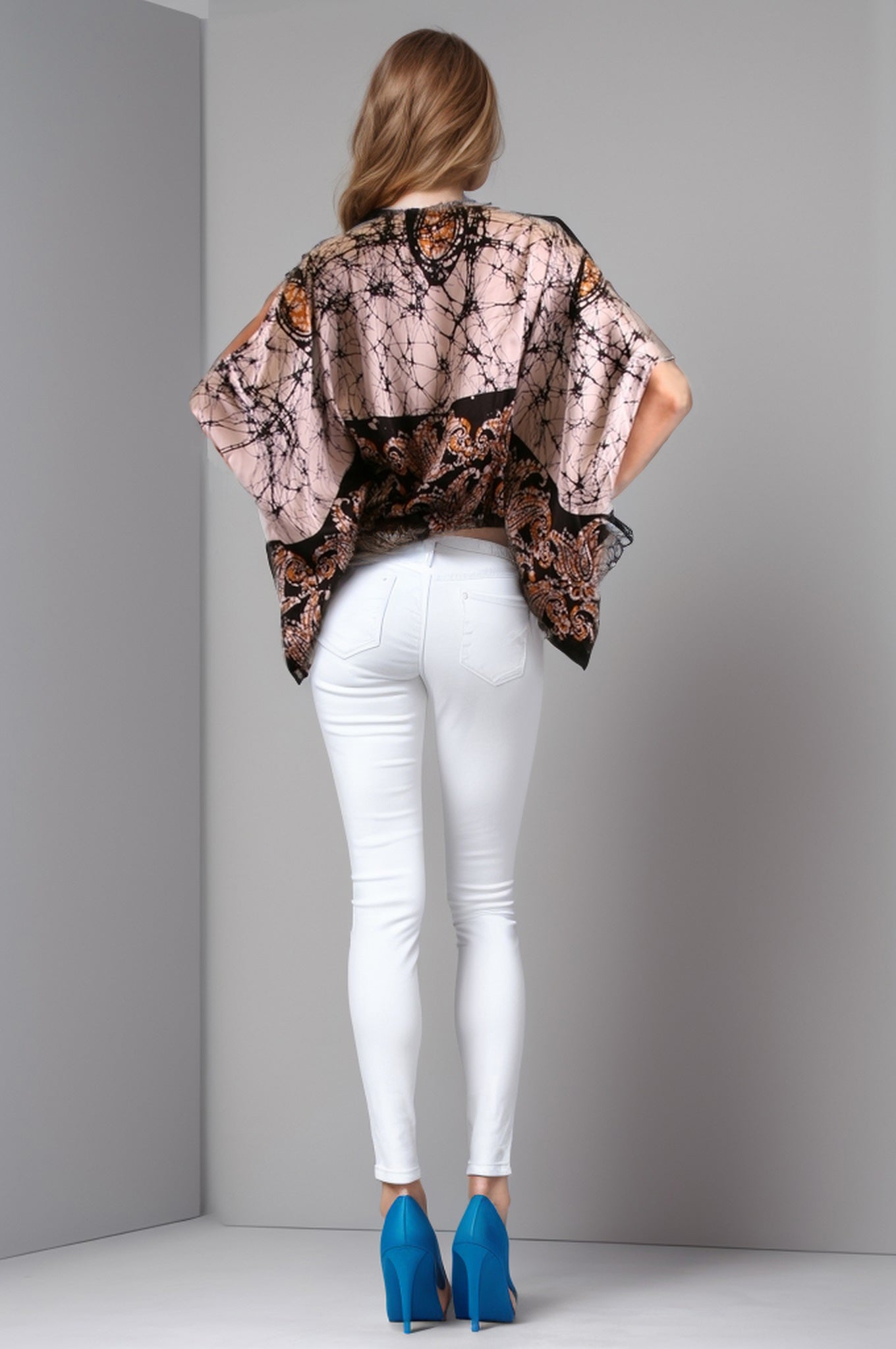DAHLIA KIMONO SLEEVE TOP (BLACK)- T8490