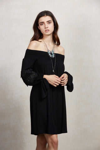 KARISSA OFF THE SHOULDER DRESS (BLACK)-VD1721