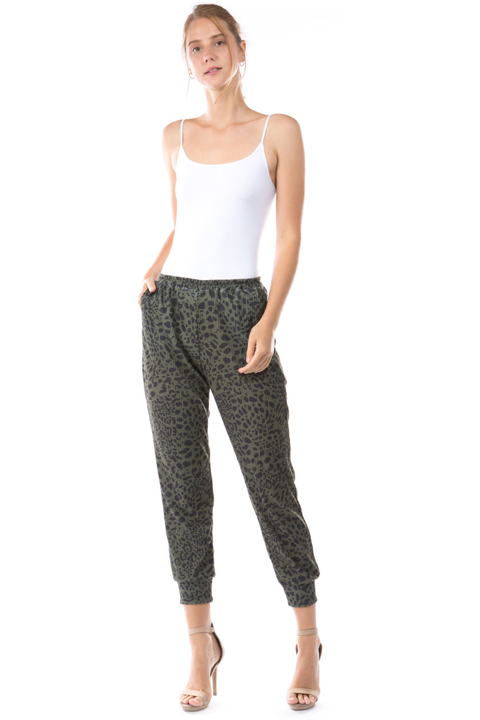 LUX JOGGER PANTS (LEOPARD OLIVE)-VP2780