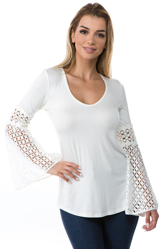 KINSEY BELL SLEEVE TOP(IVORY)- VT2439