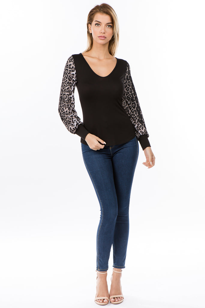 AGNES BUBBLE LONG SLEEVE TOP (BLACK/ANIMAL)-VT2636A