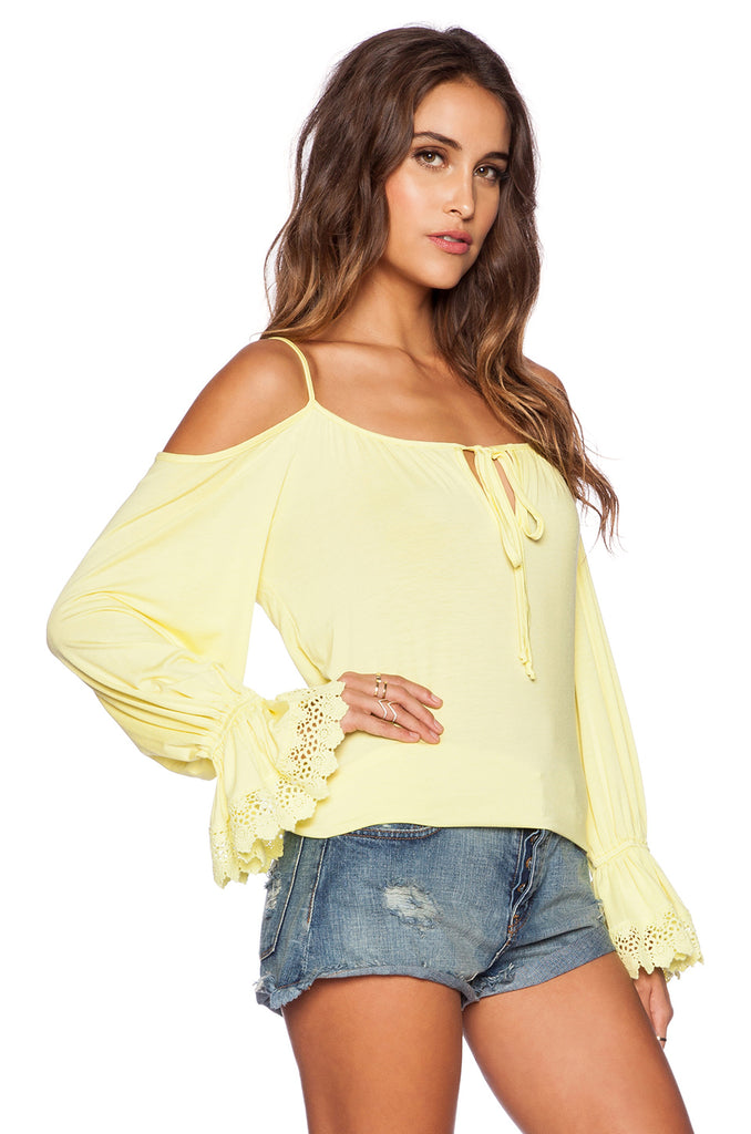 HALLE OPEN SHOULDER TOP (LIME)-VT9454